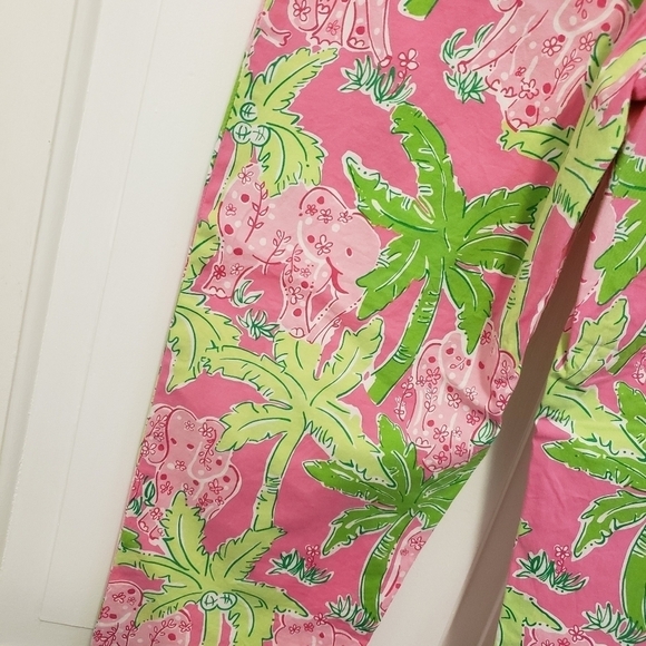 Lilly Pulitzer Taboo Elephant Pattern lightweight size 0 straight ankle pants - Picture 6 of 8